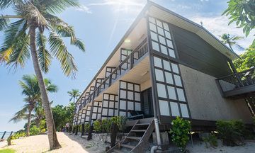 Beachcomber Island Resort