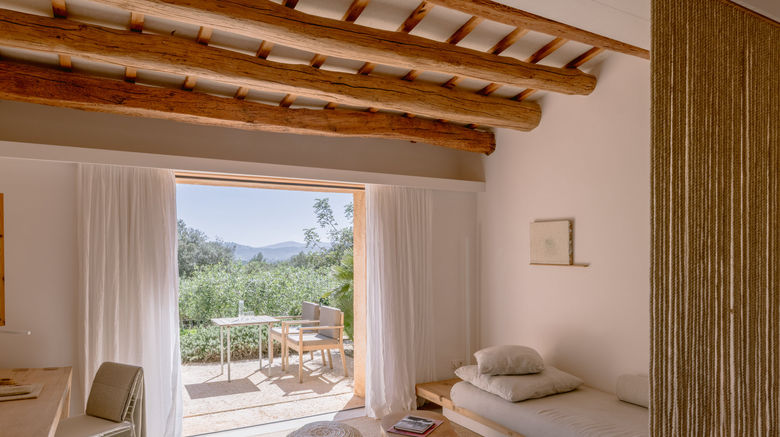 <b>Es Raco d'Arta Room</b>. Images powered by <a href="https://www.leonardoworldwide.com/" title="Leonardo Worldwide" target="_blank">Leonardo</a>.