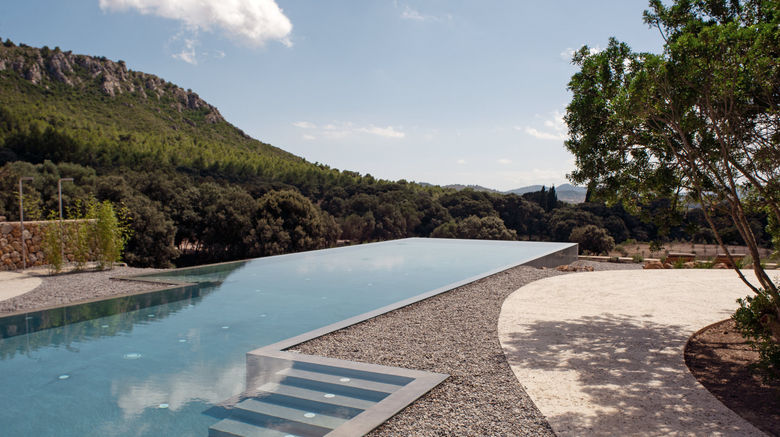 <b>Es Raco d'Arta Pool</b>. Images powered by <a href="https://www.leonardoworldwide.com/" title="Leonardo Worldwide" target="_blank">Leonardo</a>.