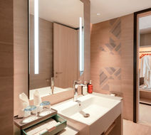 Holiday Inn Bangsar Room
