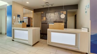 Holiday Inn Exp & Stes Bryan-Montpelier