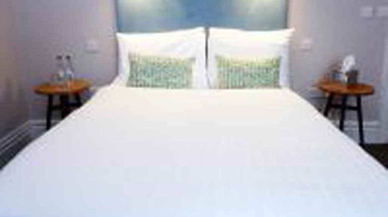 <b>The Embankment Hotel Room</b>. Images powered by <a href="https://www.leonardoworldwide.com/" title="Leonardo Worldwide" target="_blank">Leonardo</a>.