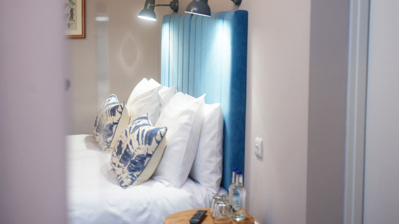 <b>The Embankment Hotel Room</b>. Images powered by <a href="https://www.leonardoworldwide.com/" title="Leonardo Worldwide" target="_blank">Leonardo</a>.