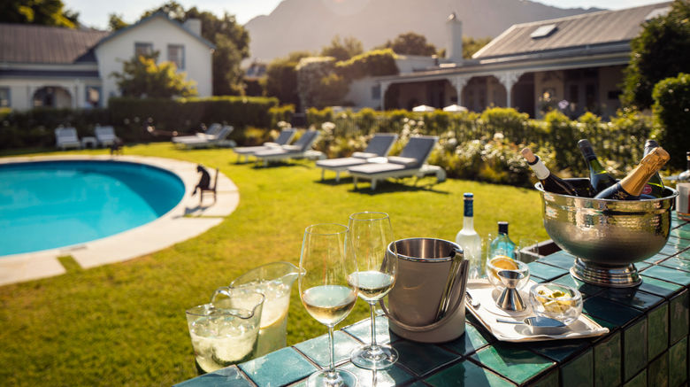 <b>Le Quartier Francais Pool</b>. Images powered by <a href="https://www.leonardoworldwide.com/" title="Leonardo Worldwide" target="_blank">Leonardo</a>.