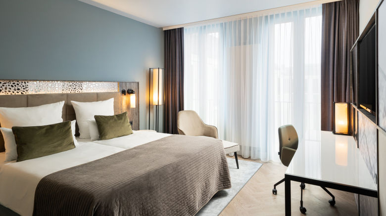 <b>Leonardo Royal Hotel Munich Room</b>. Images powered by <a href="https://www.leonardoworldwide.com/" title="Leonardo Worldwide" target="_blank">Leonardo</a>.