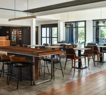 Courtyard by Marriott Boulder Lobby