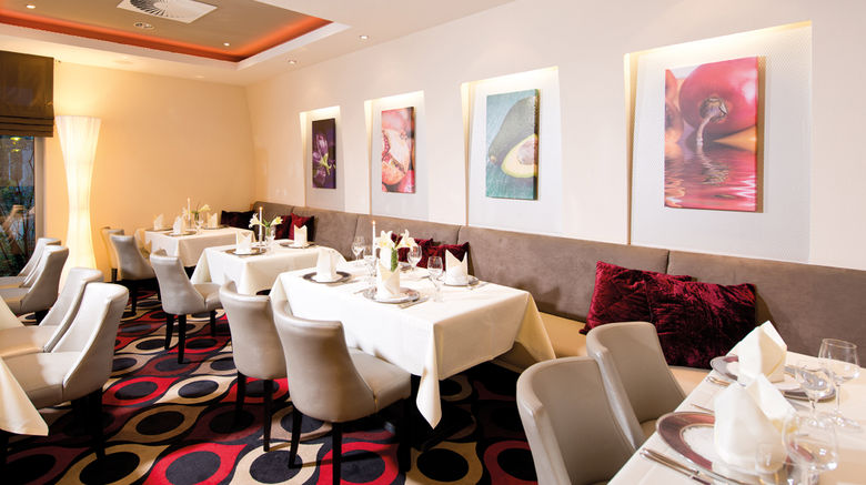 <b>Leonardo Hotel Hannover Airport Restaurant</b>. Images powered by <a href="https://www.leonardoworldwide.com/" title="Leonardo Worldwide" target="_blank">Leonardo</a>.