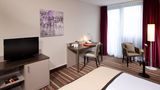 Leonardo Hotel Hannover Airport Room