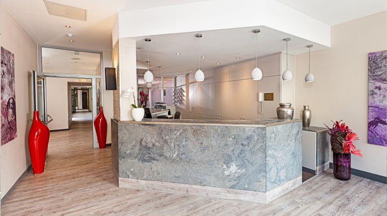 <b>Leonardo Hotel Munich City North Lobby</b>. Images powered by <a href="https://www.leonardoworldwide.com/" title="Leonardo Worldwide" target="_blank">Leonardo</a>.