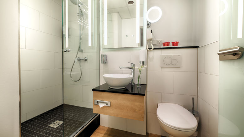 <b>Leonardo Hotel Munich City North Room</b>. Images powered by <a href="https://www.leonardoworldwide.com/" title="Leonardo Worldwide" target="_blank">Leonardo</a>.
