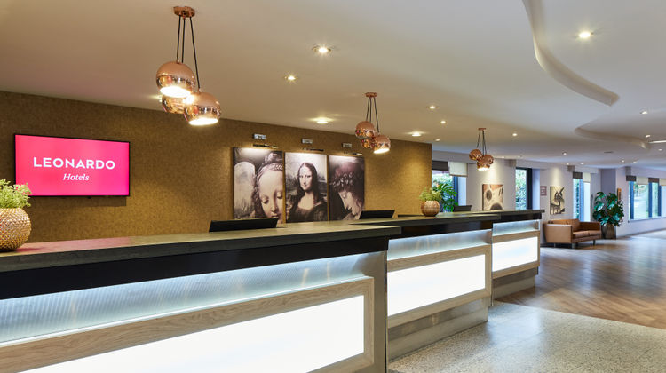 Leonardo London Heathrow Airport Lobby