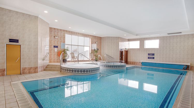 Leonardo Hotel Inverness Pool