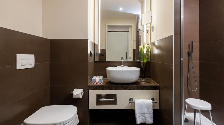 <b>Leonardo Royal Hotel Venice Mestre Room</b>. Images powered by <a href="https://www.leonardoworldwide.com/" title="Leonardo Worldwide" target="_blank">Leonardo</a>.