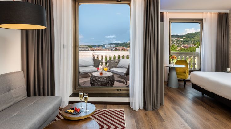 NYX Hotel Bilbao by Leonardo Hotels Suite