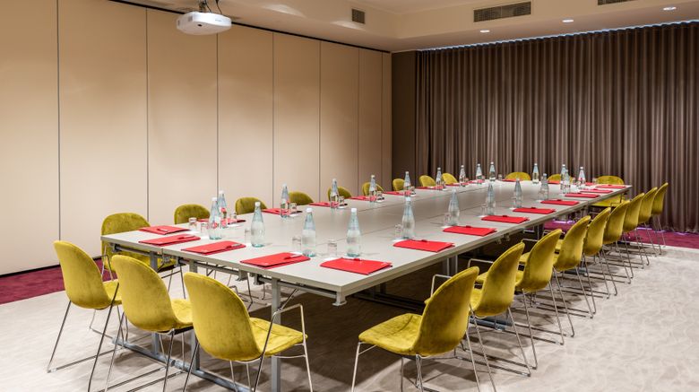 <b>Leonardo Royal Hotel Venice Mestre Meeting</b>. Images powered by <a href="https://www.leonardoworldwide.com/" title="Leonardo Worldwide" target="_blank">Leonardo</a>.