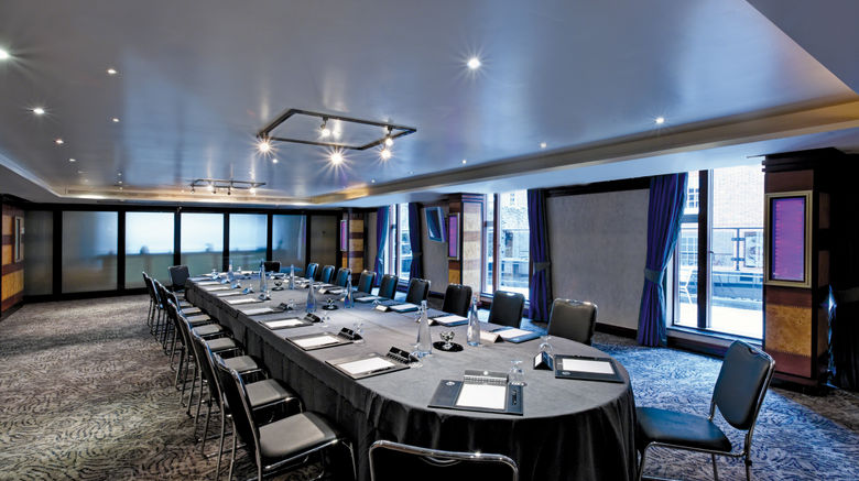 <b>Leonardo Royal London City Meeting</b>. Images powered by <a href="https://www.leonardoworldwide.com/" title="Leonardo Worldwide" target="_blank">Leonardo</a>.