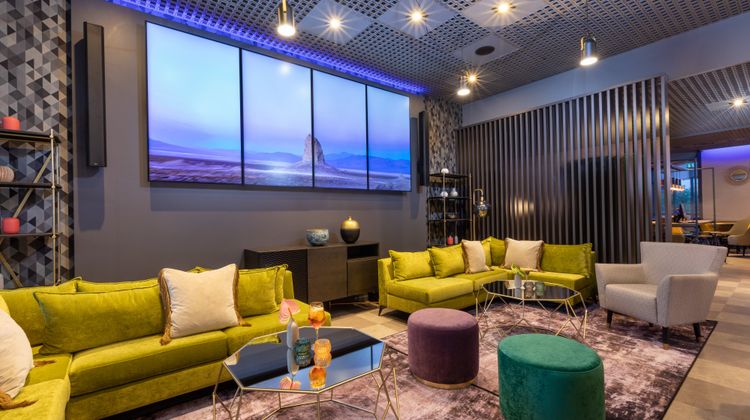 Leonardo Hotel Verona Lobby