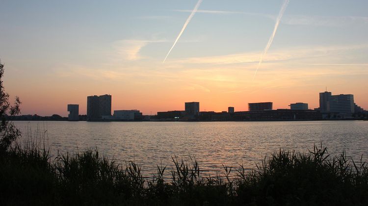 Leonardo Hotel Almere City Centre Exterior