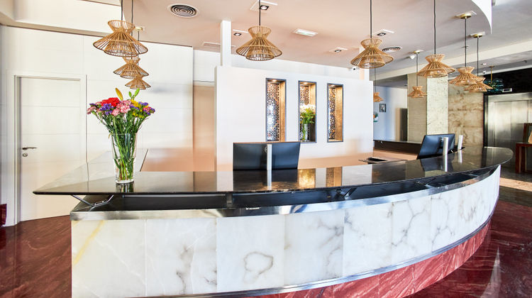 Leonardo Hotel Fuengirola Costa Del Sol Lobby