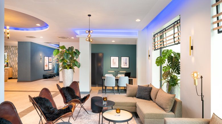 <b>Leonardo Hotel Hamburg Altona Lobby</b>. Images powered by <a href="https://www.leonardoworldwide.com/" title="Leonardo Worldwide" target="_blank">Leonardo</a>.