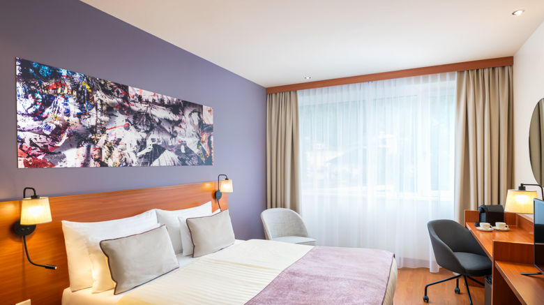 <b>Leonardo Hotel Salzburg City Center Room</b>. Images powered by <a href="https://www.leonardoworldwide.com/" title="Leonardo Worldwide" target="_blank">Leonardo</a>.