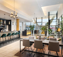 Leonardo Hotel Salzburg Airport Lobby