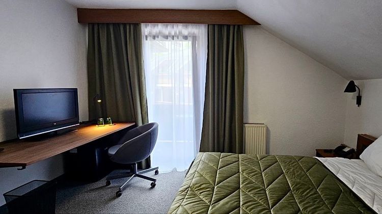 Mountains St Peter Hotel Exterior