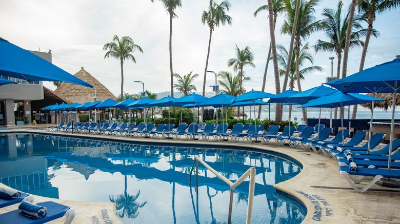 <b>Ritz Acapulco Pool</b>. Images powered by <a href="https://www.leonardoworldwide.com/" title="Leonardo Worldwide" target="_blank">Leonardo</a>.