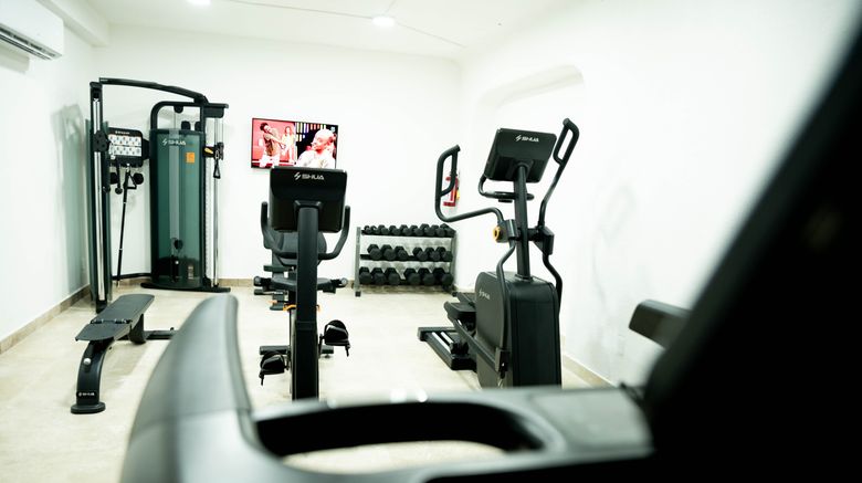 <b>Ritz Acapulco Health Club</b>. Images powered by <a href="https://www.leonardoworldwide.com/" title="Leonardo Worldwide" target="_blank">Leonardo</a>.