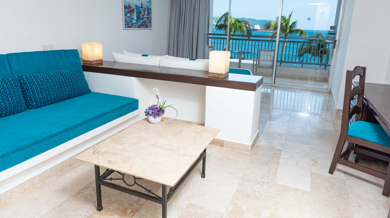 <b>Ritz Acapulco Suite</b>. Images powered by <a href="https://www.leonardoworldwide.com/" title="Leonardo Worldwide" target="_blank">Leonardo</a>.