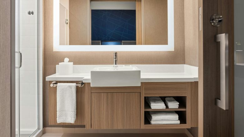 <b>SpringHill Suites Eau Claire Suite</b>. Images powered by <a href="https://www.leonardoworldwide.com/" title="Leonardo Worldwide" target="_blank">Leonardo</a>.