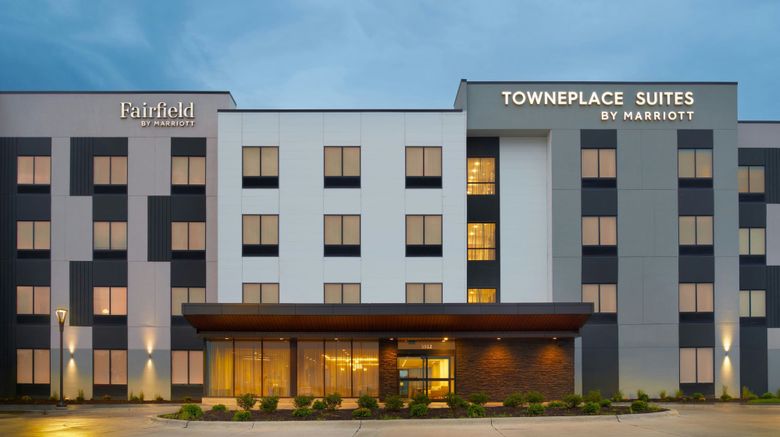 <b>Fairfield Inn & Suites Columbus Exterior</b>. Images powered by <a href="https://www.leonardoworldwide.com/" title="Leonardo Worldwide" target="_blank">Leonardo</a>.