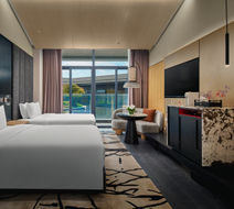 HUALUXE Chongqing Wushan Room