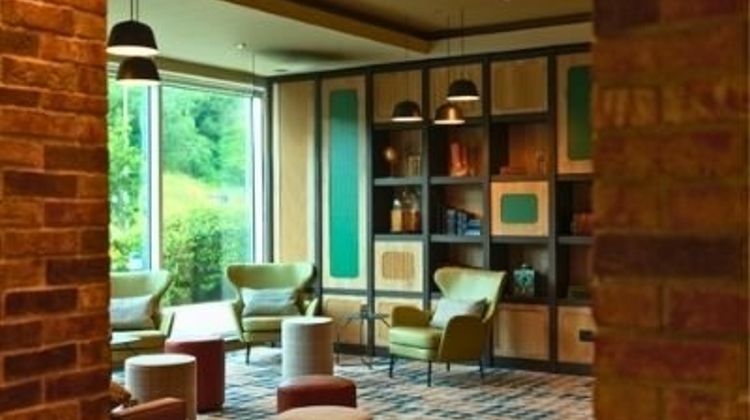 B&B Hotel Warrington Lobby