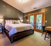 Engen Hus B&B Room