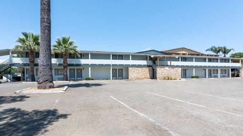 <b>HomeTowne Studios Yuba City Exterior</b>. Images powered by <a href="https://www.leonardoworldwide.com/" title="Leonardo Worldwide" target="_blank">Leonardo</a>.
