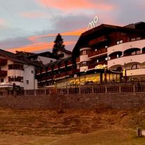 Mountains St Peter Hotel