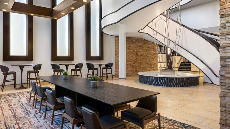 Marriott Hotel & Conference Center Lobby