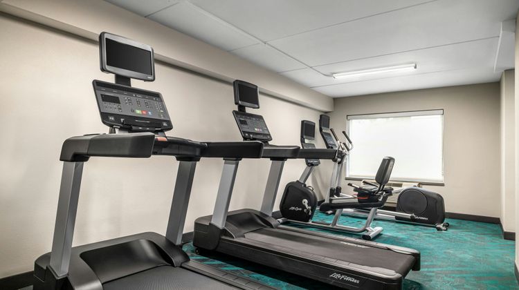 TownePlace Suites Charlotte LoSo Airport Recreation