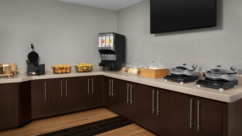 <b>TownePlace Suites by Marriott Restaurant</b>. Images powered by <a href="https://www.leonardoworldwide.com/" title="Leonardo Worldwide" target="_blank">Leonardo</a>.