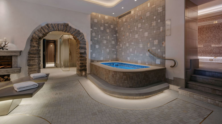 <b>The Burman Hotel Spa</b>. Images powered by <a href="https://www.leonardoworldwide.com/" title="Leonardo Worldwide" target="_blank">Leonardo</a>.