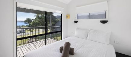 Blue Dolphin Resort and Holiday Park Room