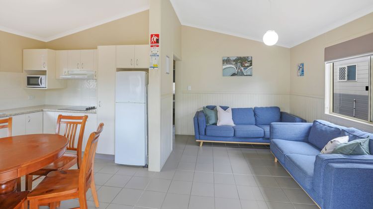 Tuncurry Motor Lodge Room