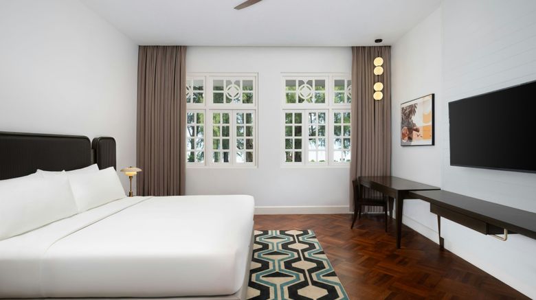 <b>Lone Pine Hotel Suite</b>. Images powered by <a href="https://www.leonardoworldwide.com/" title="Leonardo Worldwide" target="_blank">Leonardo</a>.