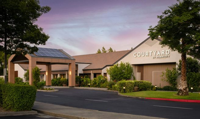 Courtyard Vacaville Exterior