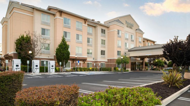Fairfield Inn & Suites Santa Maria Exterior