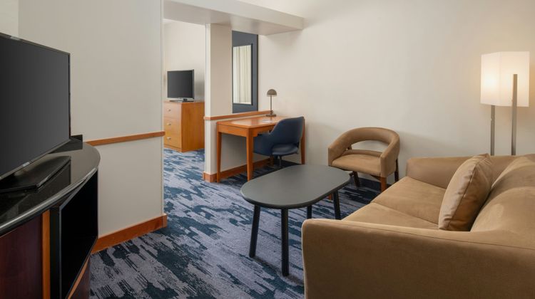 Fairfield Inn & Suites Santa Maria Suite