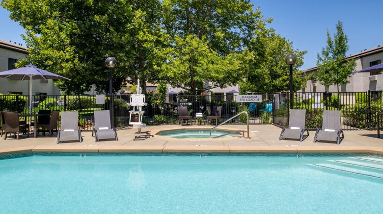 <b>Courtyard Vacaville Pool</b>. Images powered by <a href="https://www.leonardoworldwide.com/" title="Leonardo Worldwide" target="_blank">Leonardo</a>.