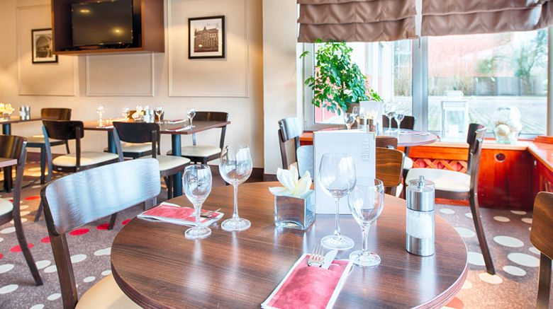 <b>Leonardo Inn Hotel Hamburg Airport Restaurant</b>. Images powered by <a href="https://www.leonardoworldwide.com/" title="Leonardo Worldwide" target="_blank">Leonardo</a>.
