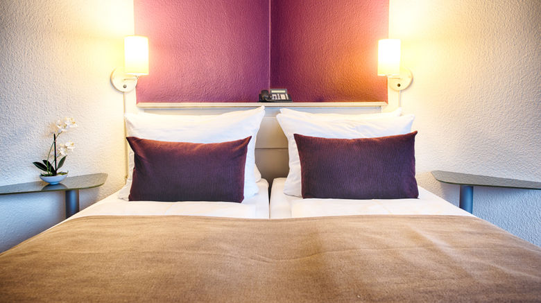 <b>Leonardo Inn Hotel Hamburg Airport Room</b>. Images powered by <a href="https://www.leonardoworldwide.com/" title="Leonardo Worldwide" target="_blank">Leonardo</a>.